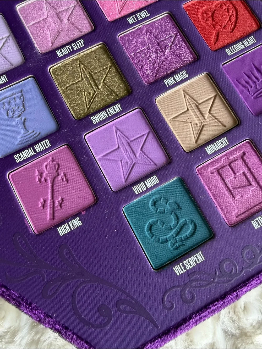 New Jeffree Star Blood Lust Eyeshadow Palette